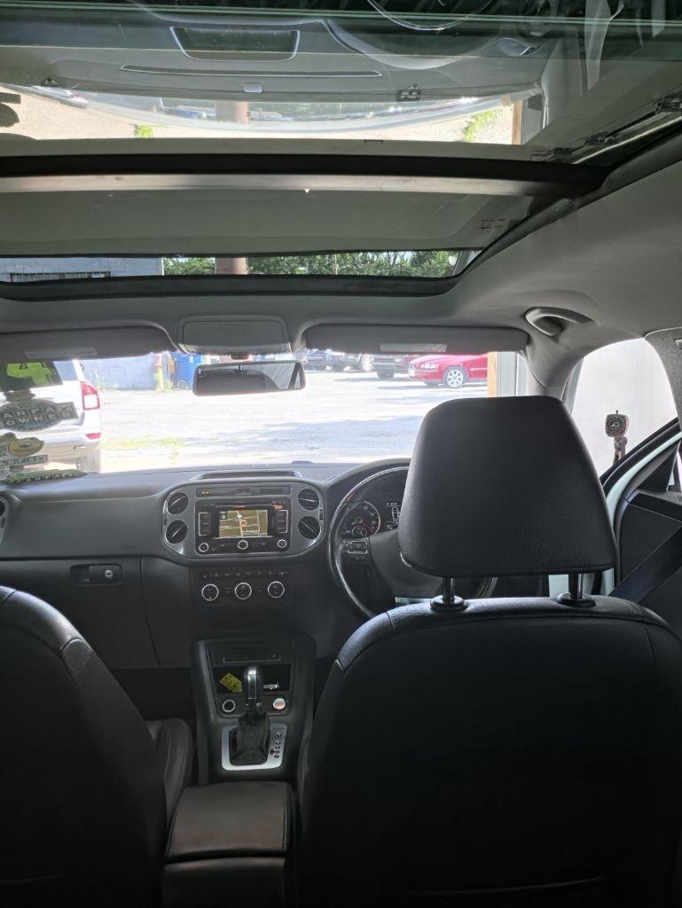 Volkswagen Tiguan  2014