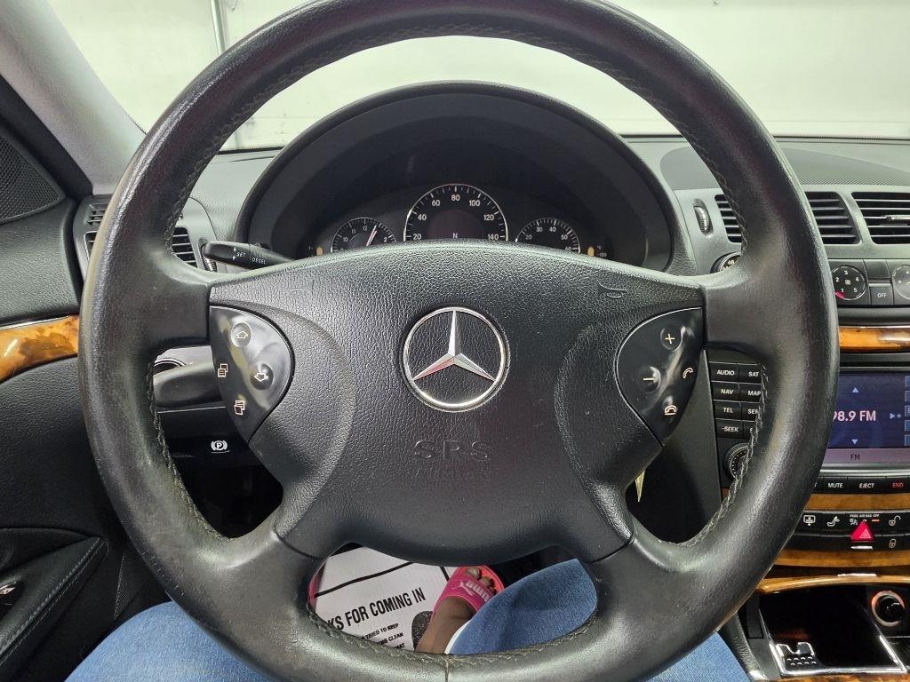 Mercedes-Benz E-Class  2006