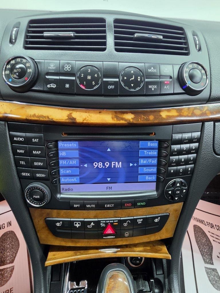 Mercedes-Benz E-Class  2006