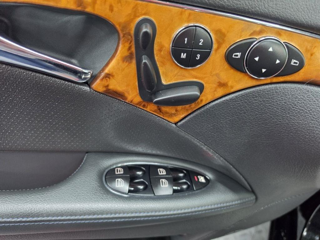 Mercedes-Benz E-Class  2006