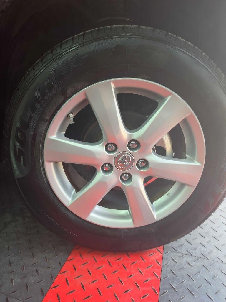 Toyota RAV4  2007