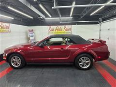 2005 Ford Mustang 