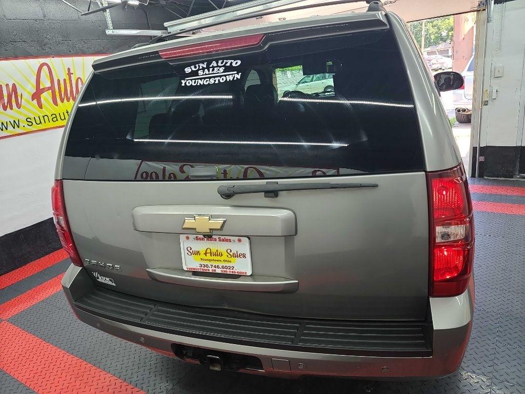 Chevrolet Tahoe  2007