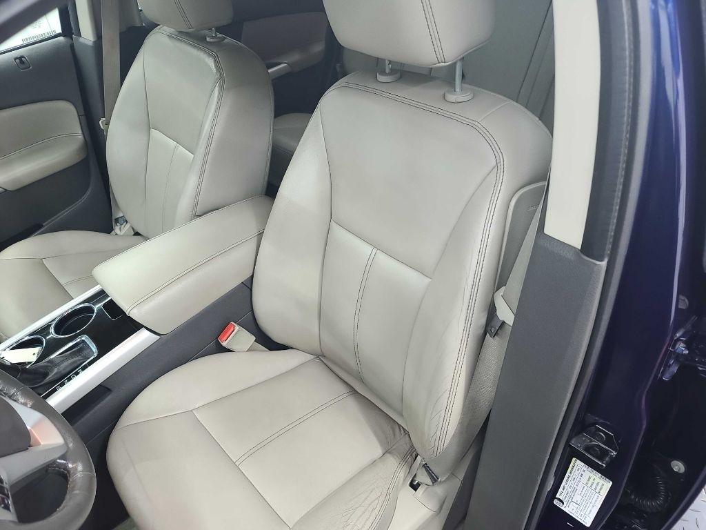 Ford Edge  2011