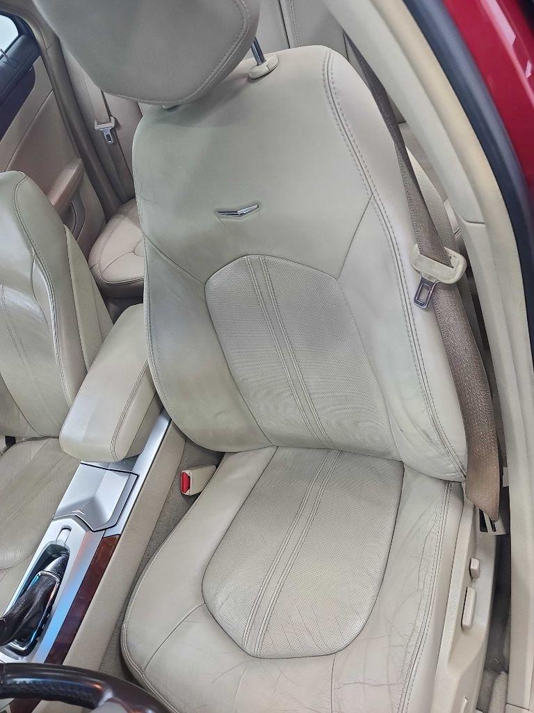 Cadillac CTS  2010