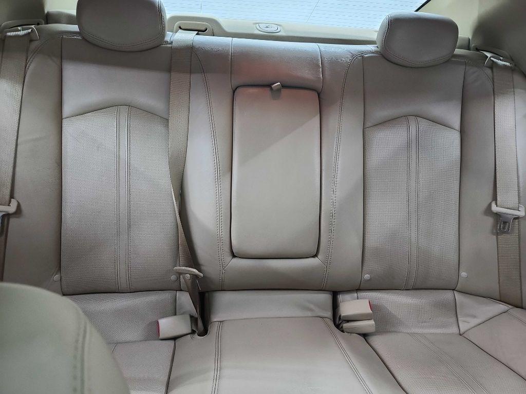 Cadillac CTS  2010