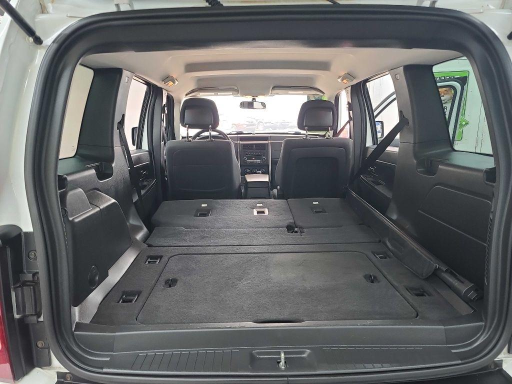 Jeep Liberty  2012
