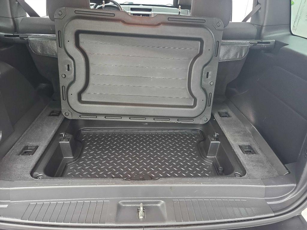 Jeep Liberty  2012