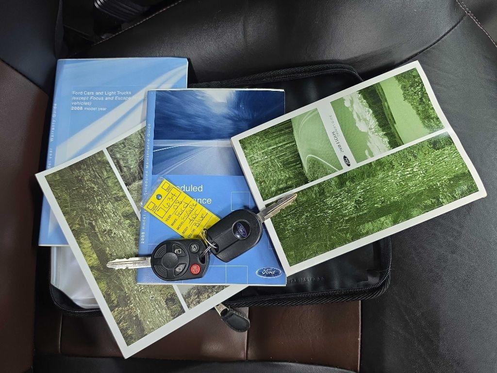 Ford Escape  2008