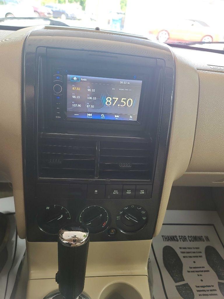 Ford Explorer  2006