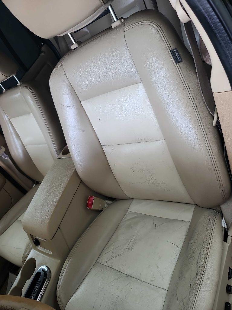 Ford Explorer  2006