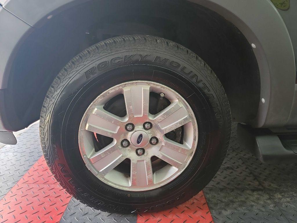 Ford Explorer  2006