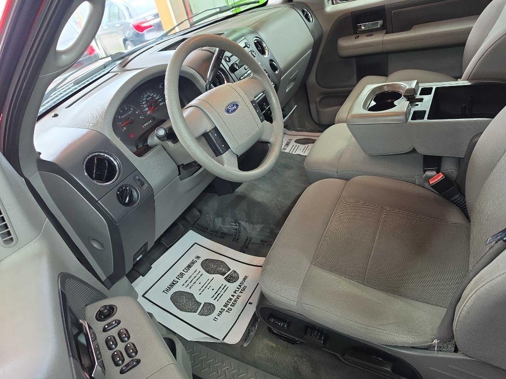 Ford F-150  2004