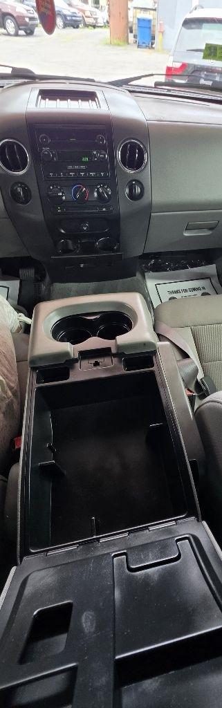 Ford F-150  2004