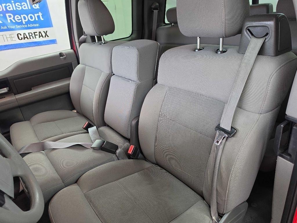 Ford F-150  2004