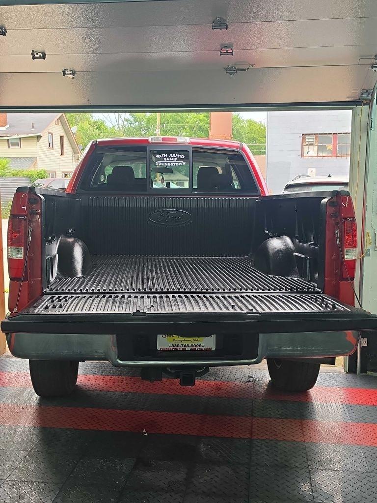 Ford F-150  2004