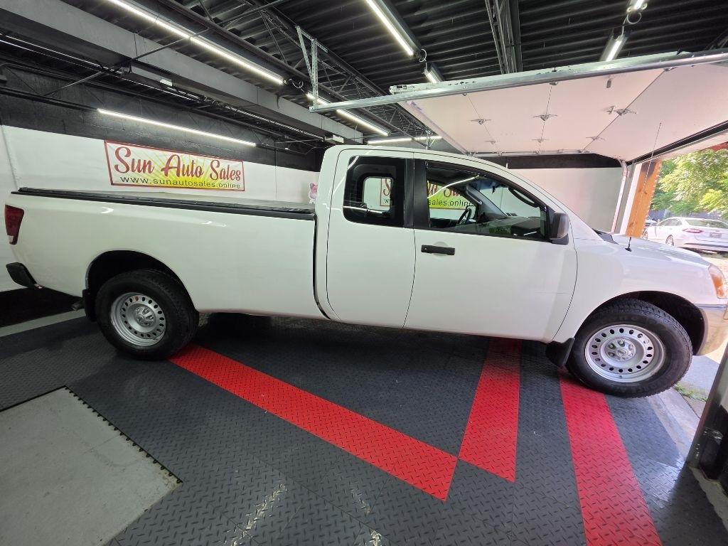 Nissan Titan  2008