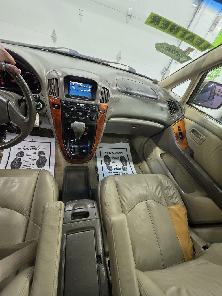 Lexus RX 300  2000
