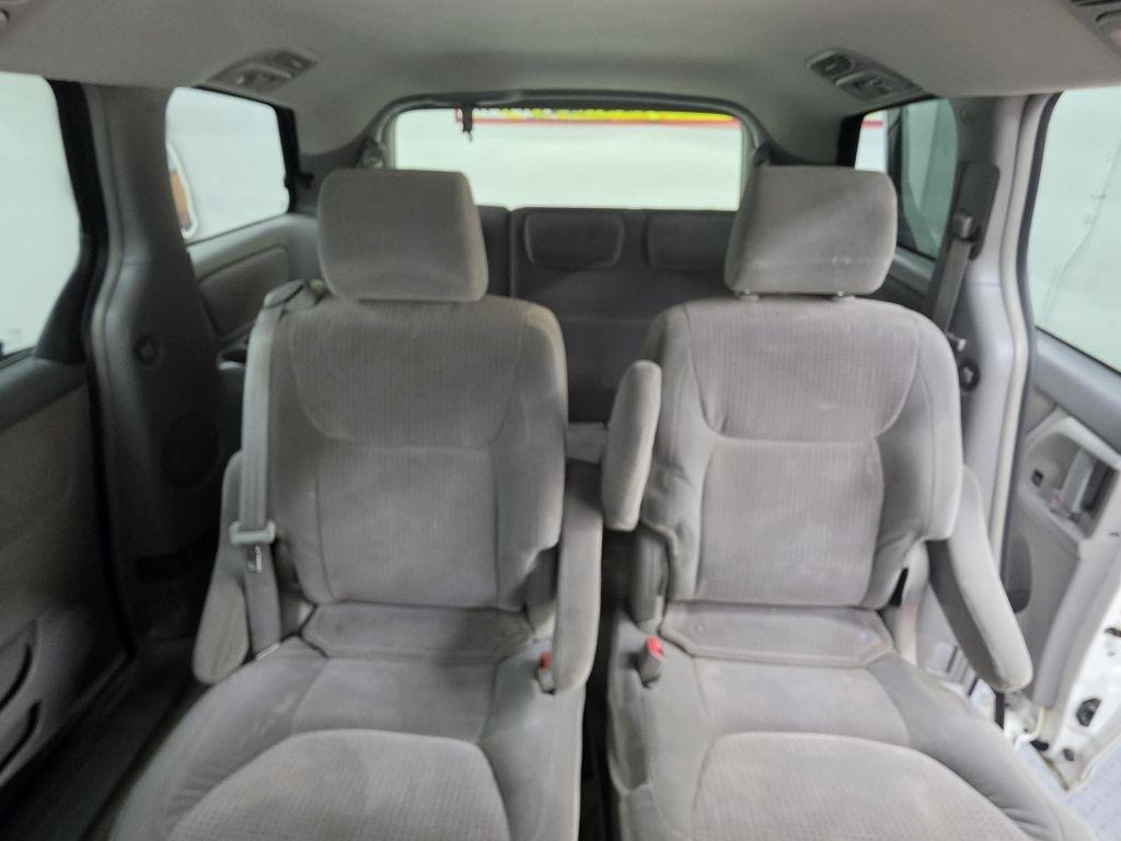 Toyota Sienna  2006