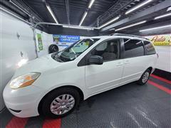 2006 Toyota Sienna 