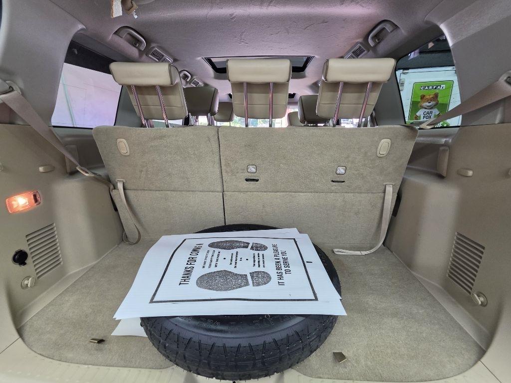 Nissan Quest  2013
