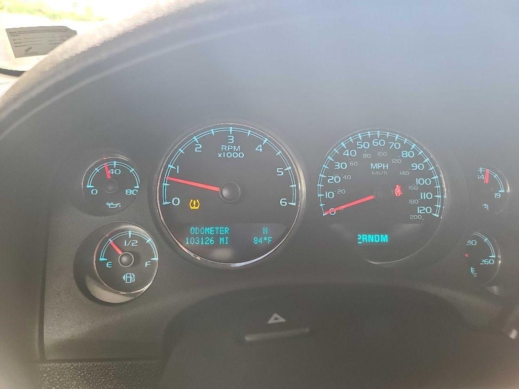 Chevrolet Avalanche  2010