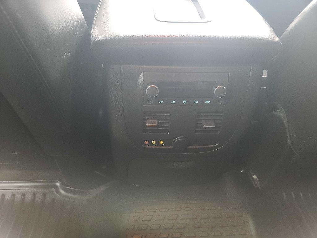Chevrolet Avalanche  2010