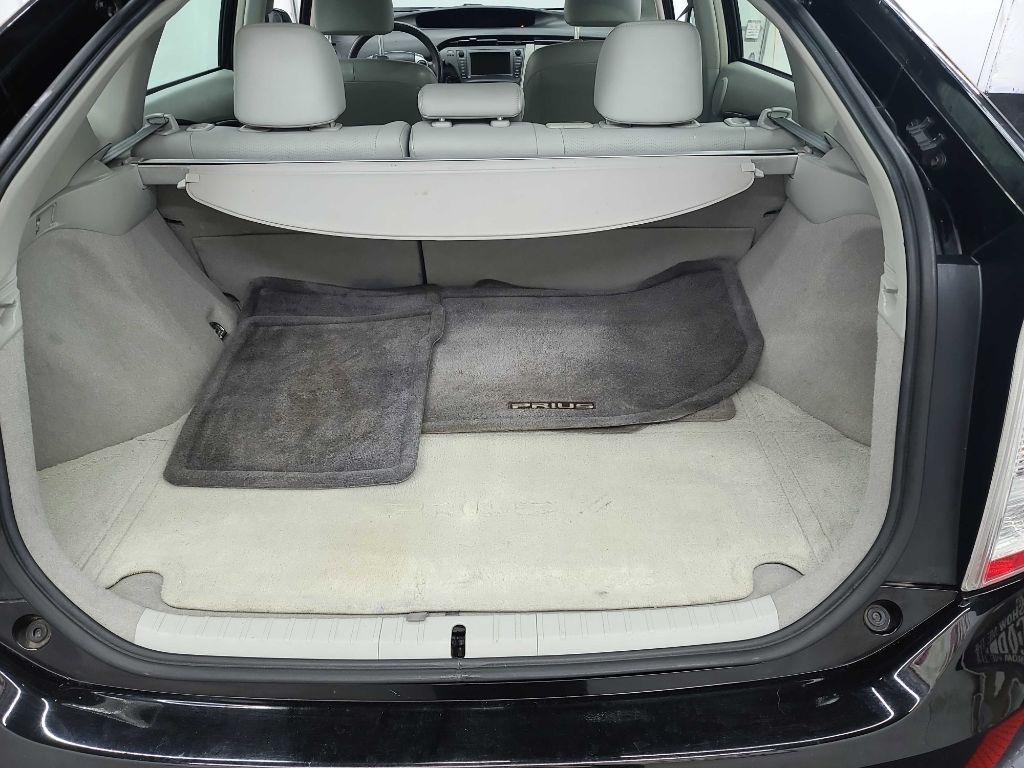 Toyota Prius  2010