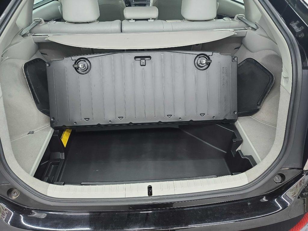 Toyota Prius  2010