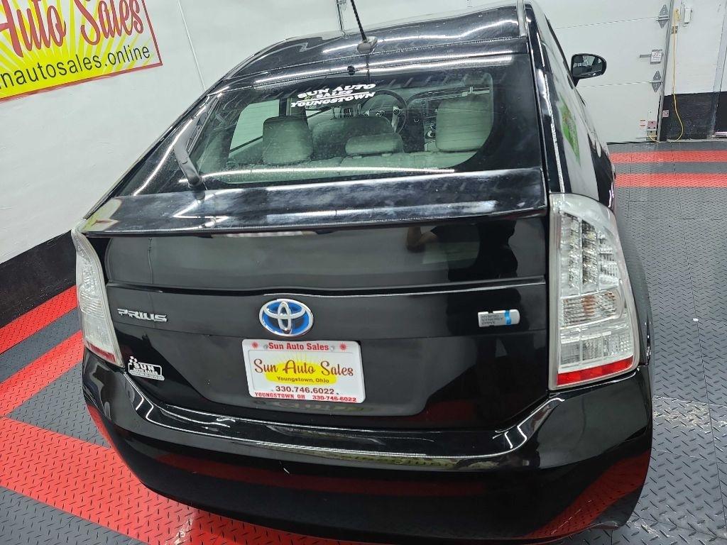 Toyota Prius  2010