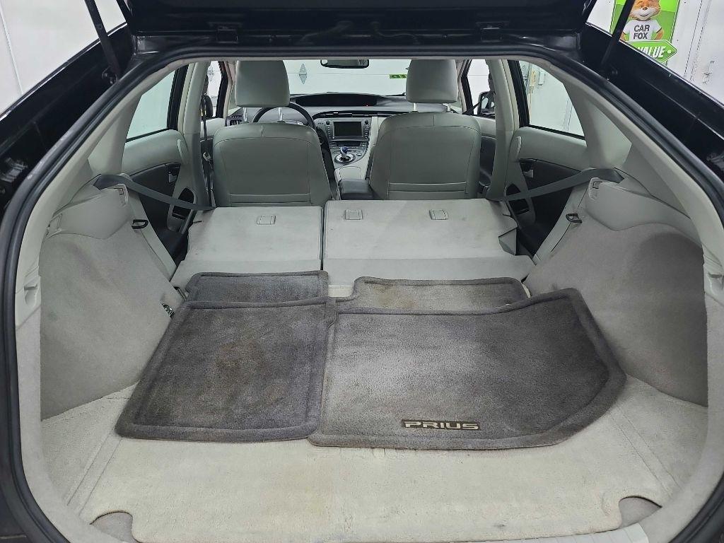 Toyota Prius  2010