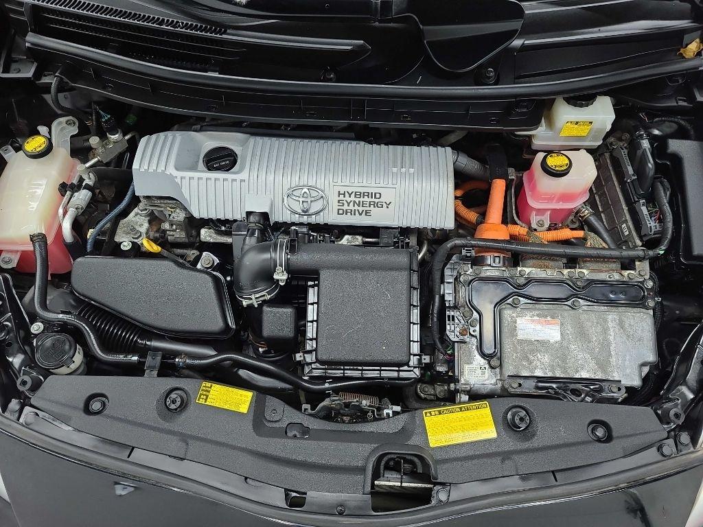 Toyota Prius  2010