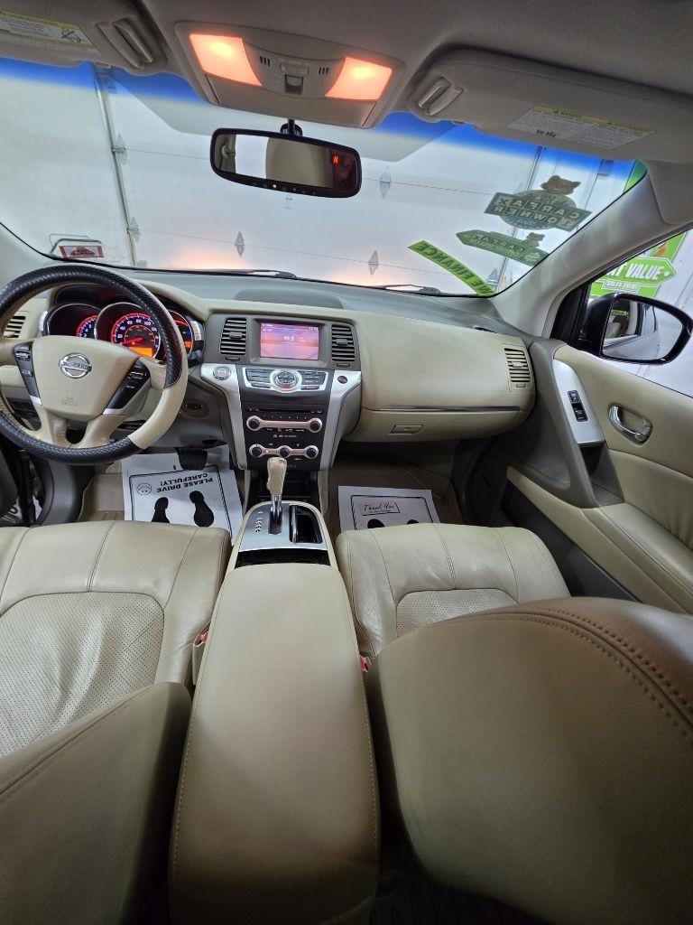 Nissan Murano  2010