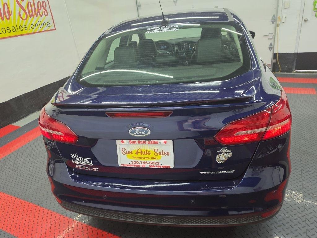 Ford Focus  2017
