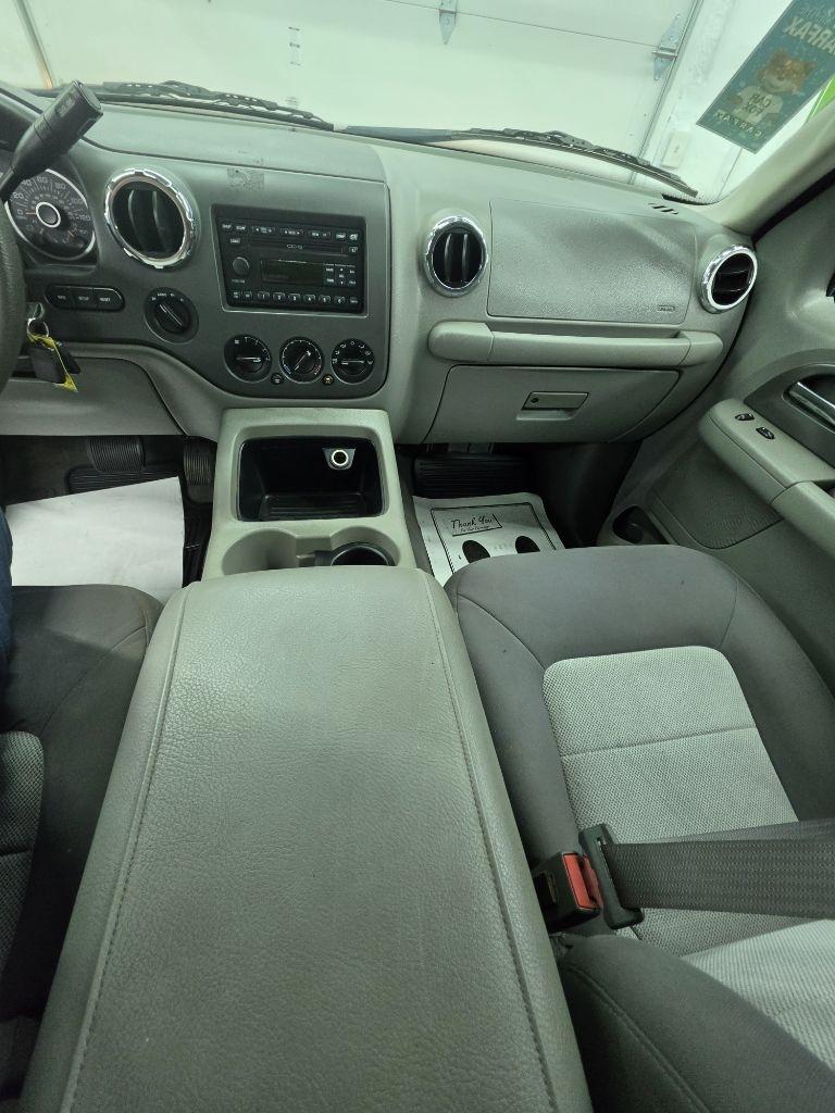 Ford Expedition  2005