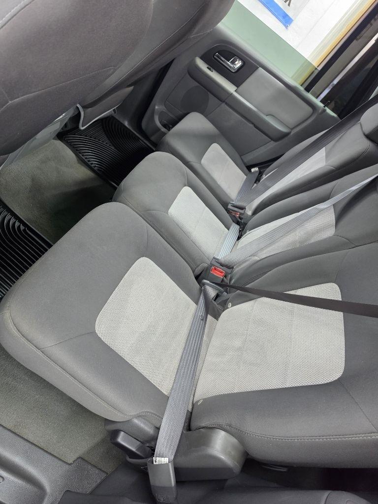 Ford Expedition  2005