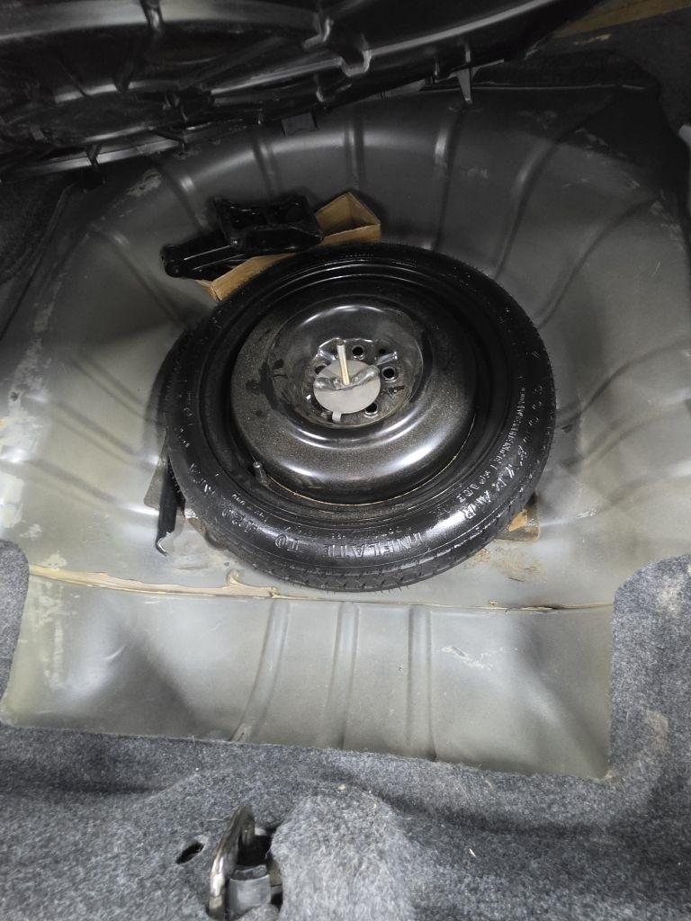 Chrysler Sebring  2004