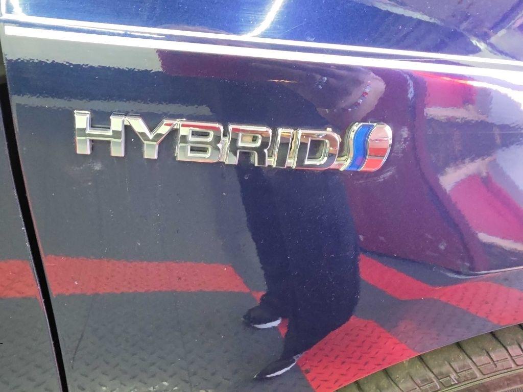 Toyota Prius  2013