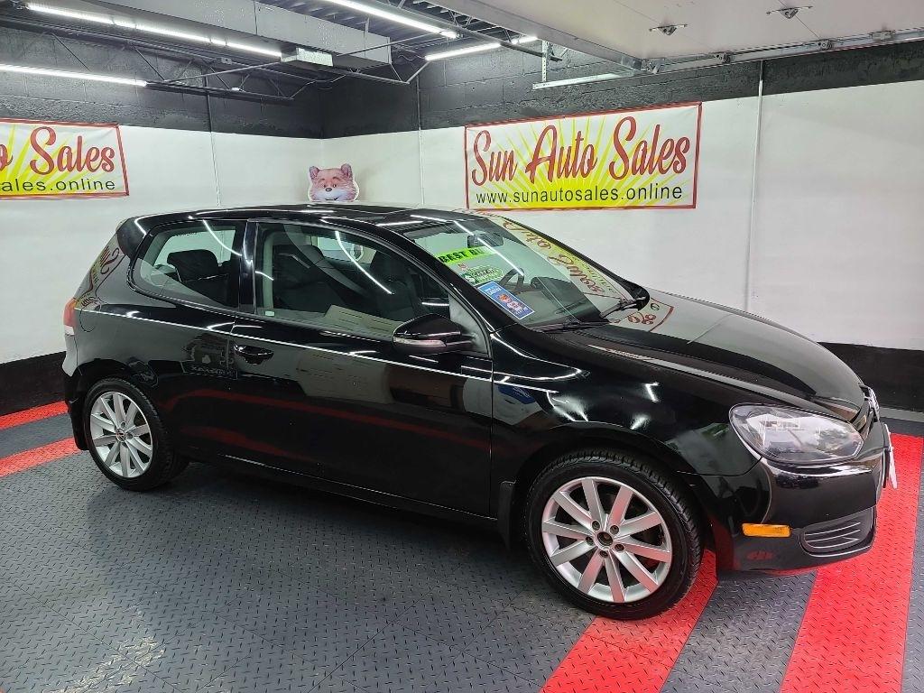 Volkswagen Golf  2010