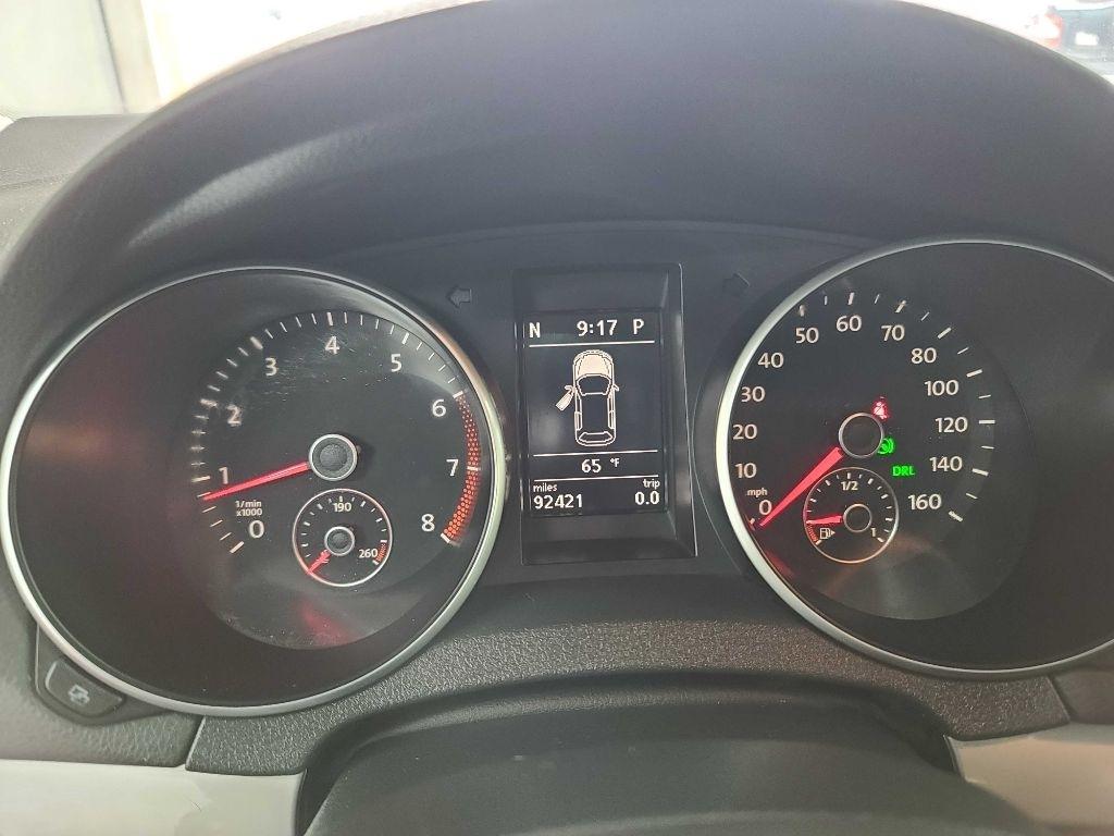 Volkswagen Golf  2010