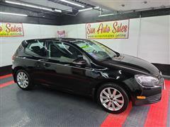 2010 Volkswagen Golf 