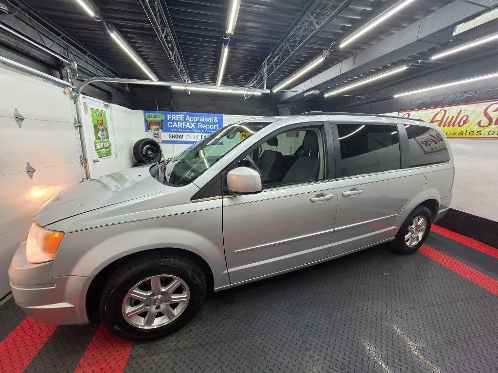 Chrysler Town & Country  2008