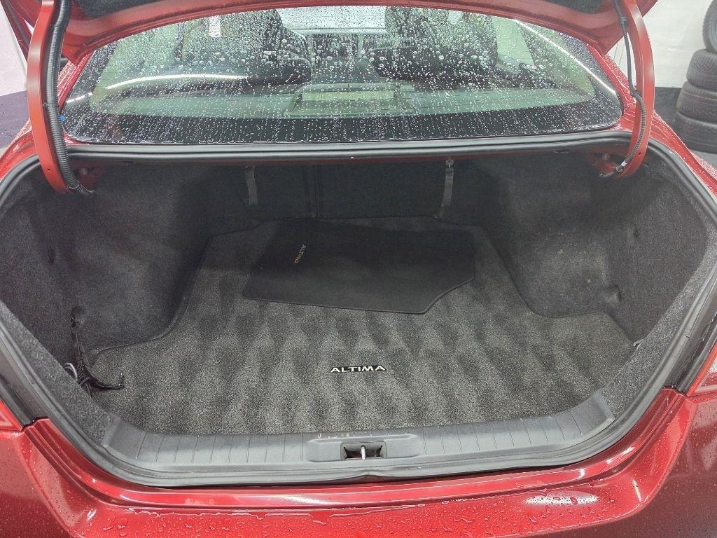 Nissan Altima  2013