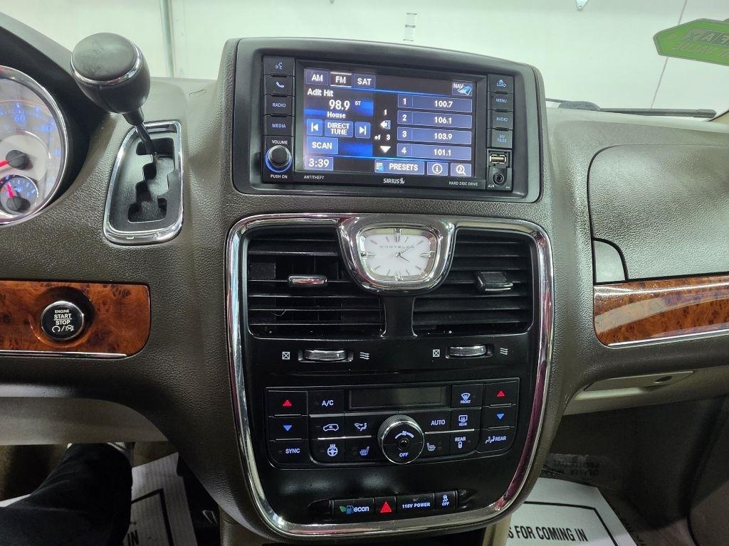 Chrysler Town & Country  2015