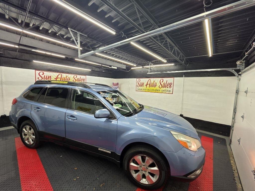 Subaru Outback  2010