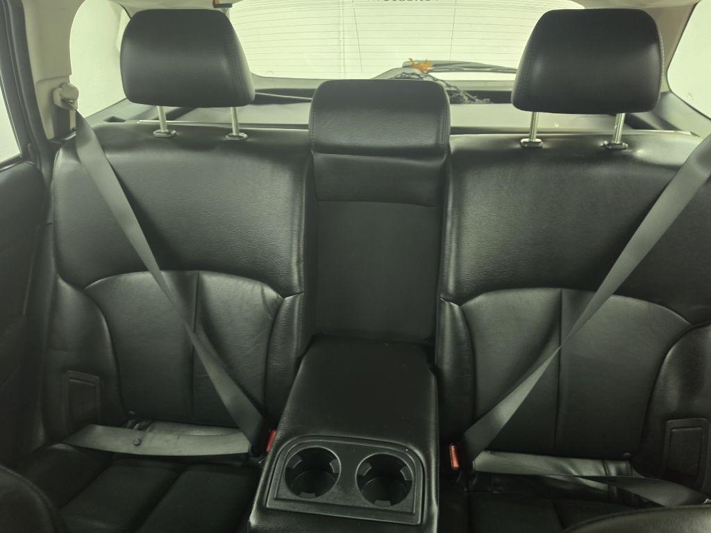 Subaru Outback  2010