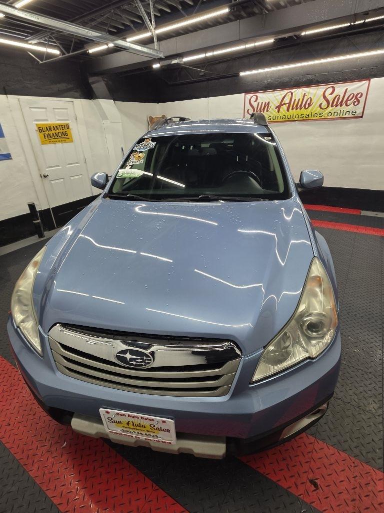 Subaru Outback  2010