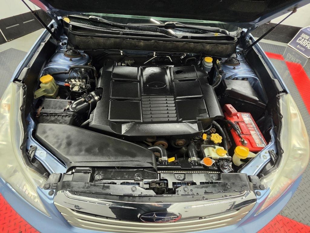 Subaru Outback  2010
