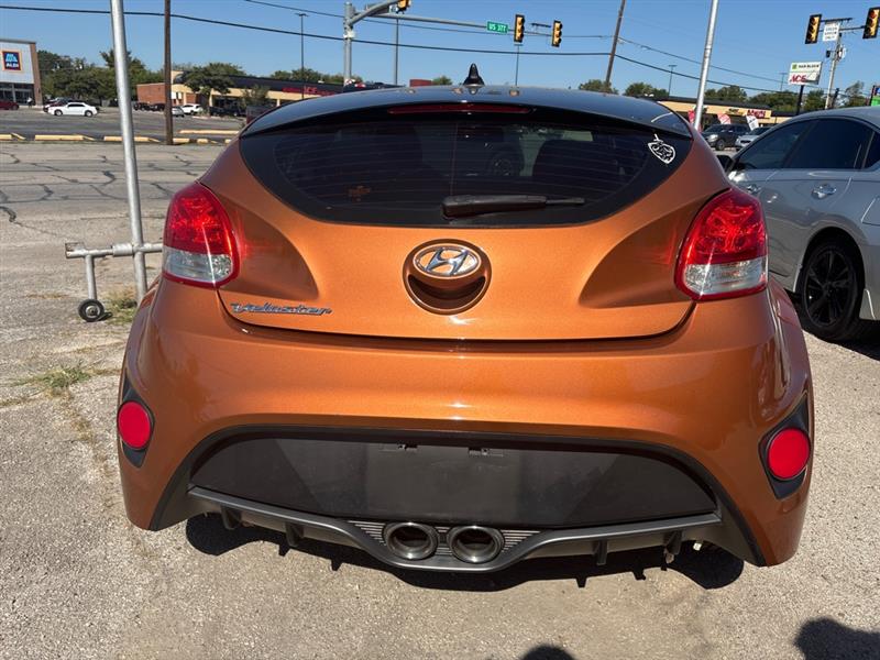 2013 Hyundai Veloster Base