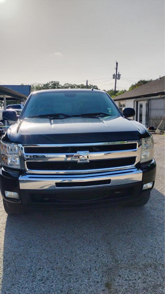 2011 Chevrolet Silverado 1500 LT Crew Cab 2WD